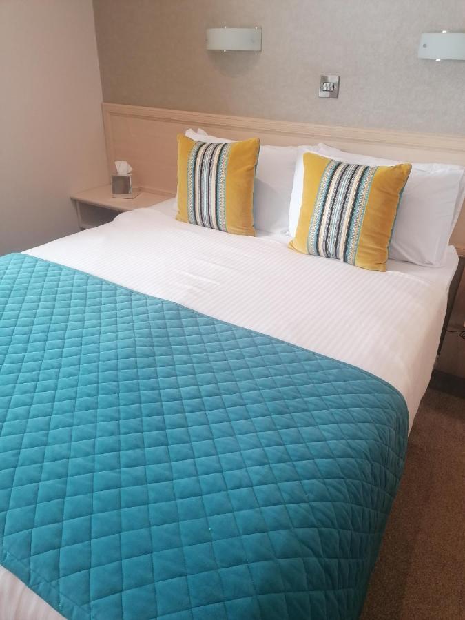 The Lodge Hotel Coleraine Ngoại thất bức ảnh
